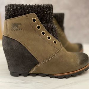 Sorel Wedge Boots